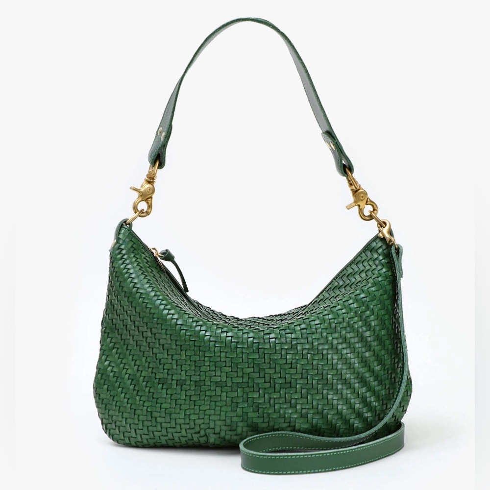 Clare V. Moyen Messenger